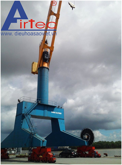 lắp đặt điều hòa cho cabin của cần trục